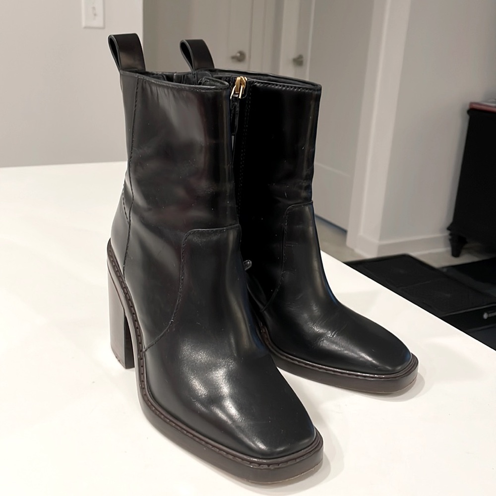 Tory Burch Black Leather Square Toe Heeled Boots Women’s size 8